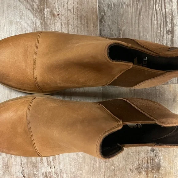 Sorel Tan Ankle Boots - Picture 5 of 6